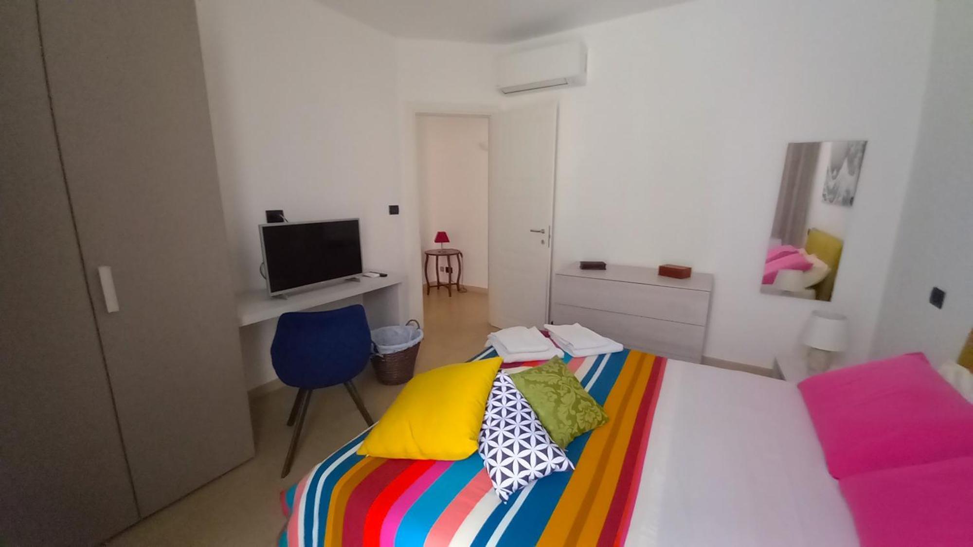 Kalimera Guest House Giardini-Naxos Buitenkant foto